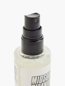 100 ml Reiniger Midsole Cleaner Spray (1 L = 59,90€)